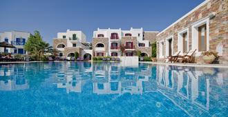 Naxos Resort Beach Hotel - נאקסוס - בריכה