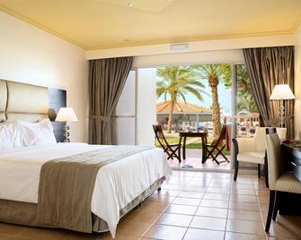 Bm Beach Resort - Ras Al Khaimah - Bedroom