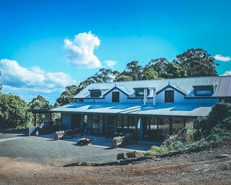 Perfect for large group/family bookings - Merrijig - Edificio