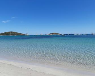ibis Styles Porto Vecchio - Porto-Vecchio - Beach