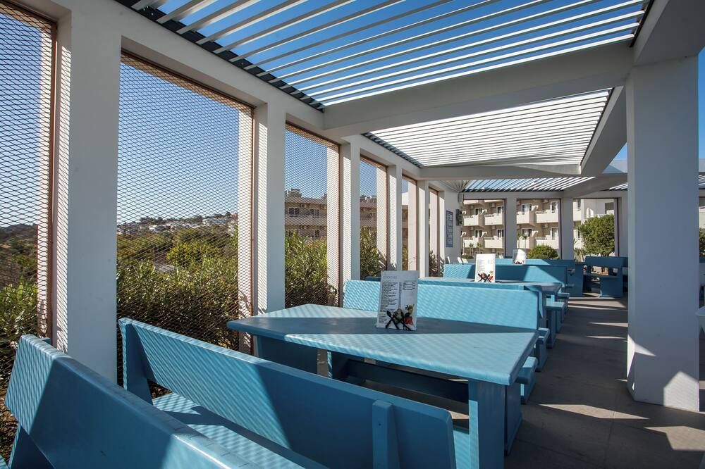 هيل سايد ستوديوز آند أبارتمنتس