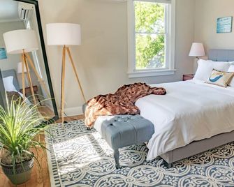 Luxury on Main / North - Richmond - Soverom