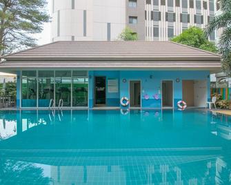 P Park Residence Suvarnabhumi - Bangkok - Piscine