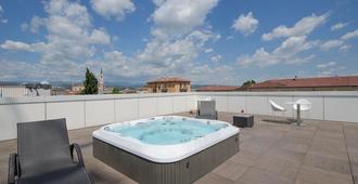 Hotel Corte Ongaro - Verona - Bể bơi