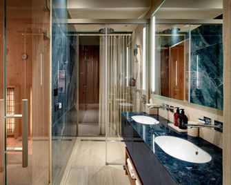 Van Oys Maastricht Retreat, a Leading Hotel of the World - Eijsden - Badkamer