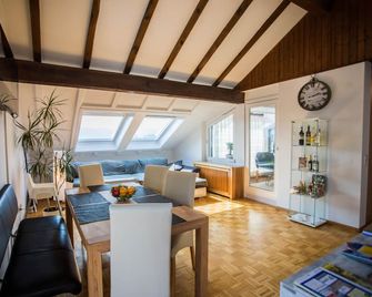 Auszeit im Schwarzwald - Lenzkirch - Dining room