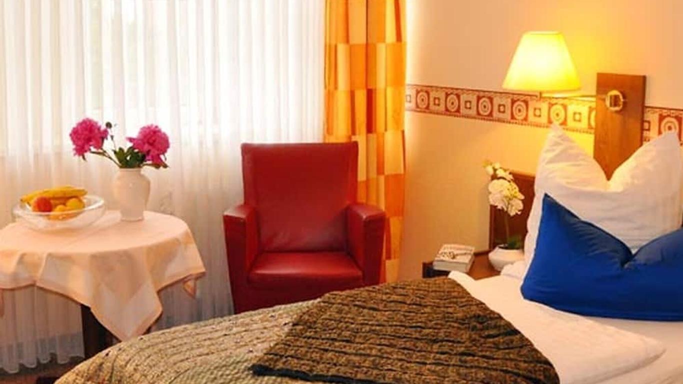 Hotel 4 Hufen