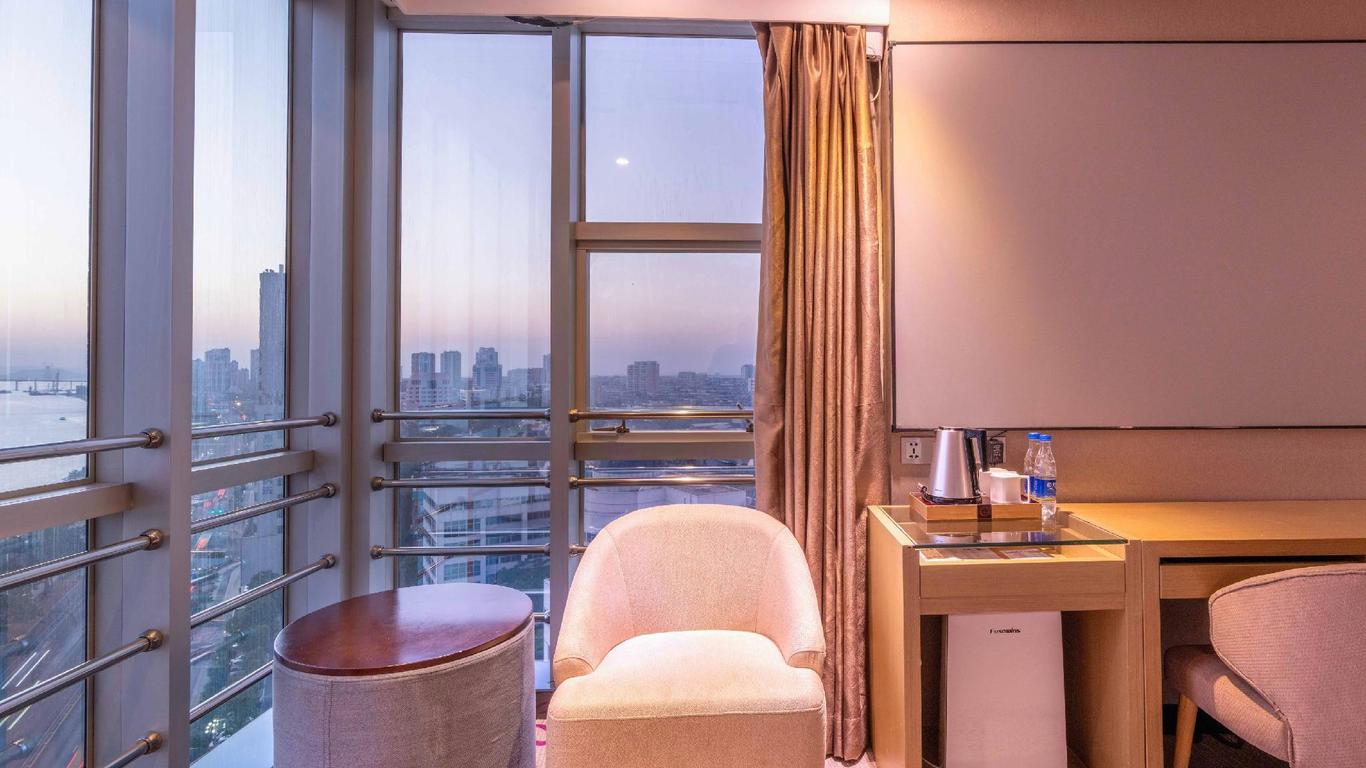 Lavande Hotel Shantou Haibin Road Seaview Corridor