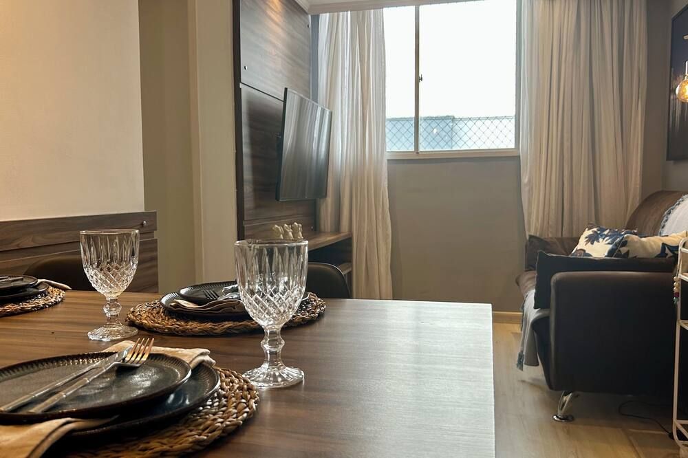 Palhano & Faria Lima Apartment in Londrina - كامبي - غرفة طعام