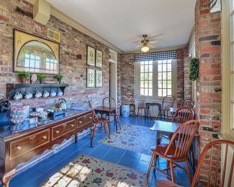 Cedars of Williamsburg Bed & Breakfast - Williamsburg