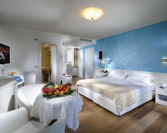 Grand Hotel Playa - Lignano Sabbiadoro - Phòng ngủ