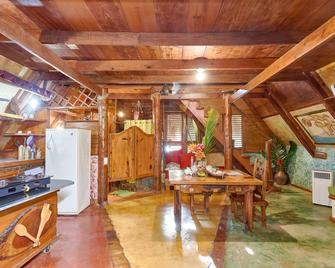 Chalet Tropical Hotel & Restaurant-Pizzeria - Samaná - Dining room
