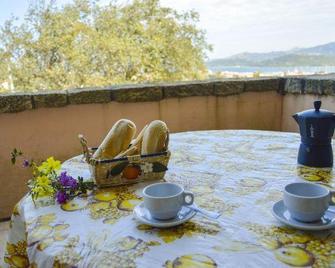 Residence la Costa - Cannigione - Balkon