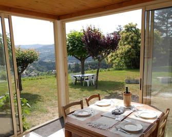 A superb view and absolute calm - Lamastre - Patio