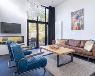 Holiday Home Maridu Forest Cube - Arnhem - Living room