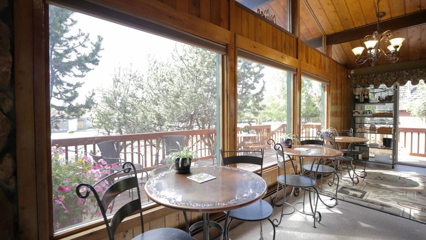 Jewel Lake Bed and Breakfast