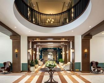 The Benson Hotel & Faculty Club - Aurora - Lobby