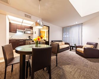Suites Teca Once - Mexico City - Dining room