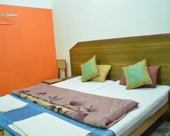 Puja Guest House - Benarés - Habitación