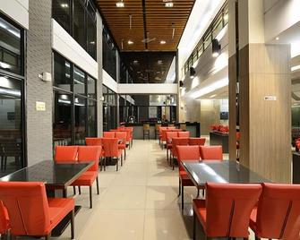 Sun Moon Lake Teachers' Hostel - Yuchi Township - Restaurant