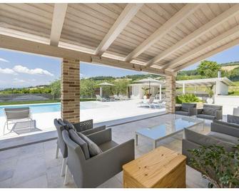 Villa Ada Comfortable holiday residence - Lapedona - Patio