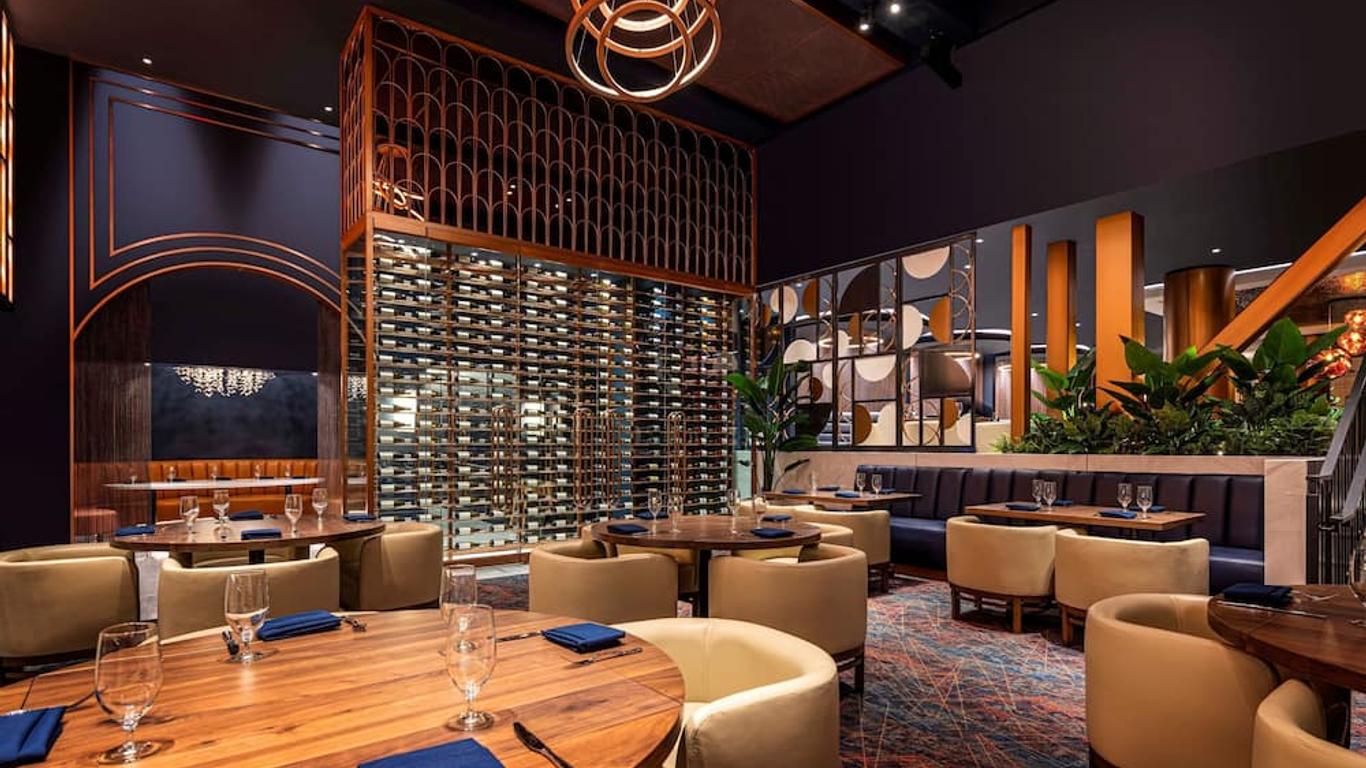 Harrah's Las Vegas Hotel & Casino