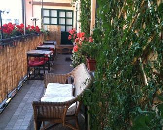 Ripa Del Naviglio - Milan - Patio
