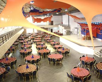 Welcome Centre & Hotels - Lagos - Restoran
