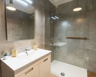 Ericeira Paradise House&Suites - Ericeira - Baño