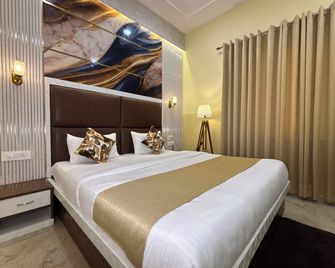 The Orchid Retreat Agra - Stay Near Taj Mahal - Agra