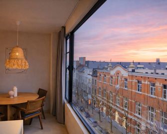 Kyoto Suites - Antwerp - אנטוורפן - מרפסת