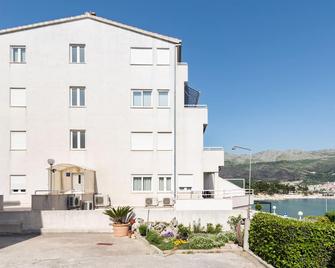 Apartment Sun & Sea - Split - Gebouw