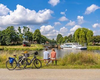 Aurora Sauna Suite, Waar Rust Comfort En - Haren