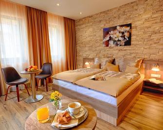 Hotel Viktor - ברטיסלבה - חדר שינה