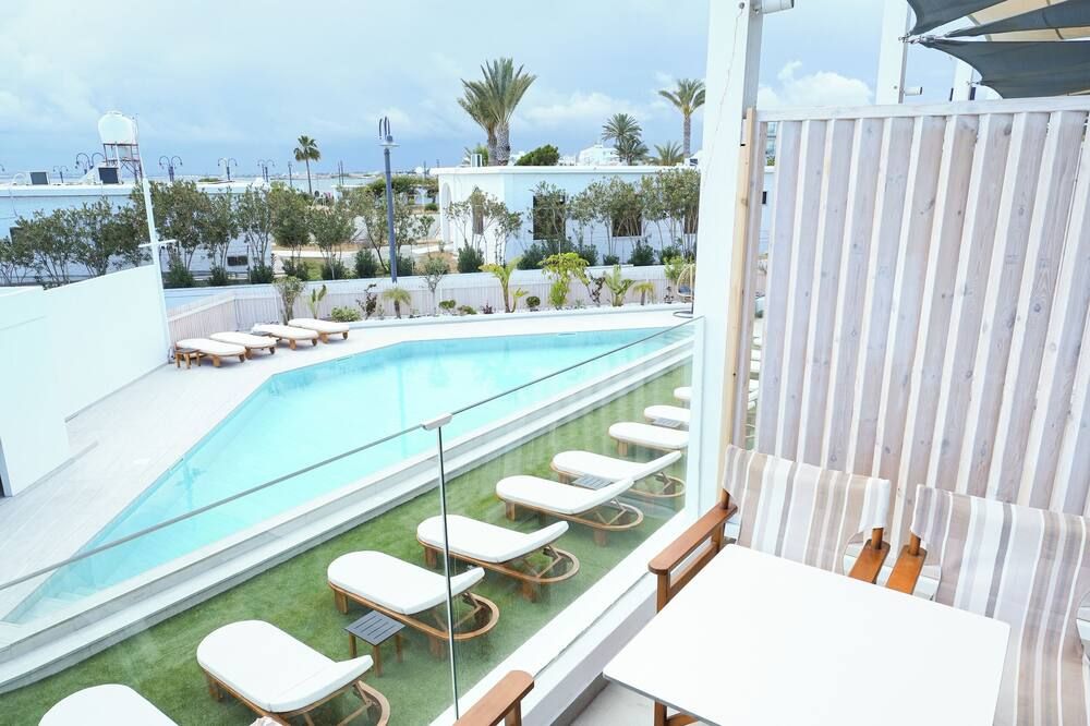 Blue Harbour Boutique