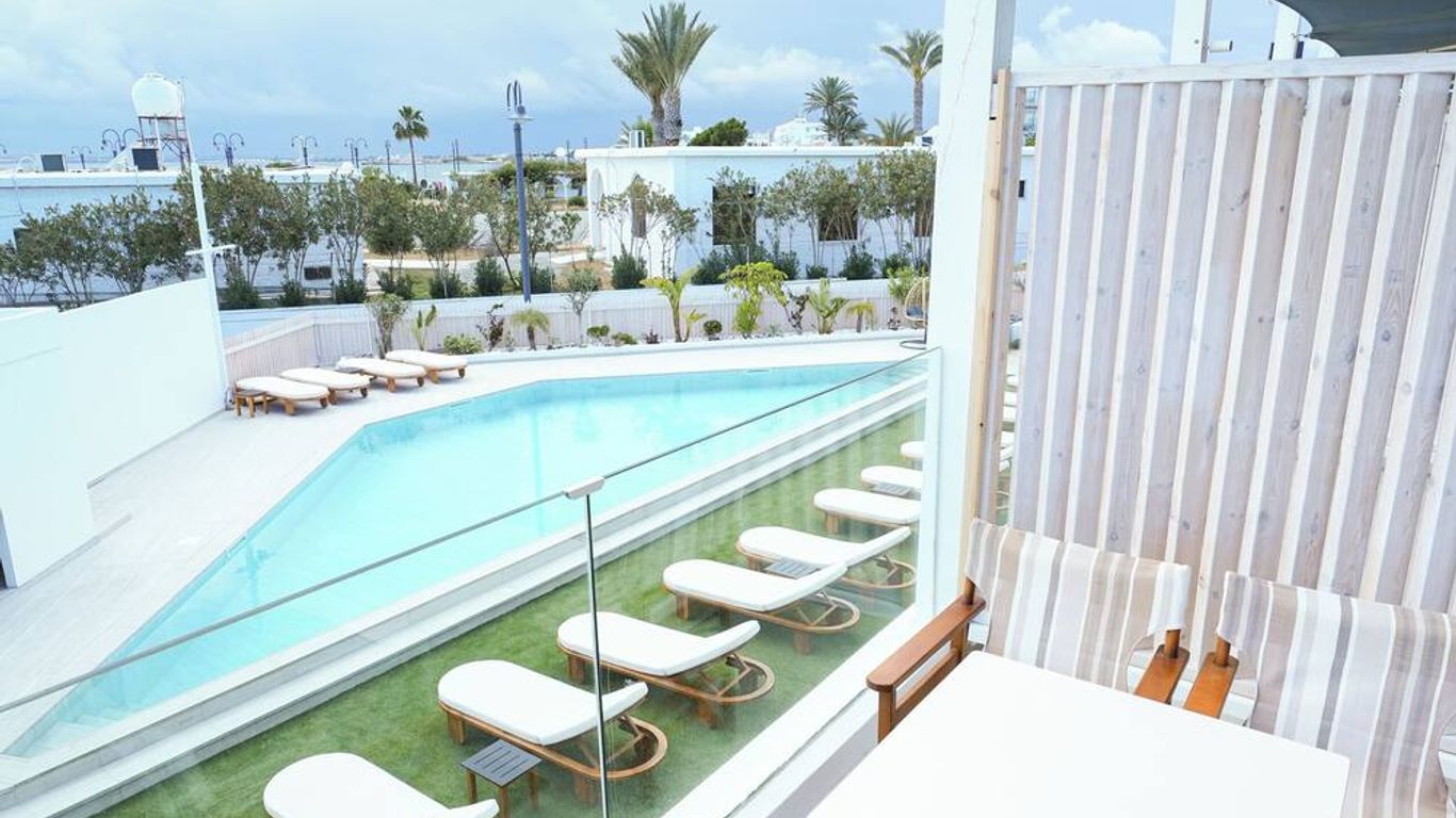 Blue Harbour Boutique