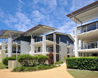 Pacific Marina Apartments - Coffs Harbour - Building