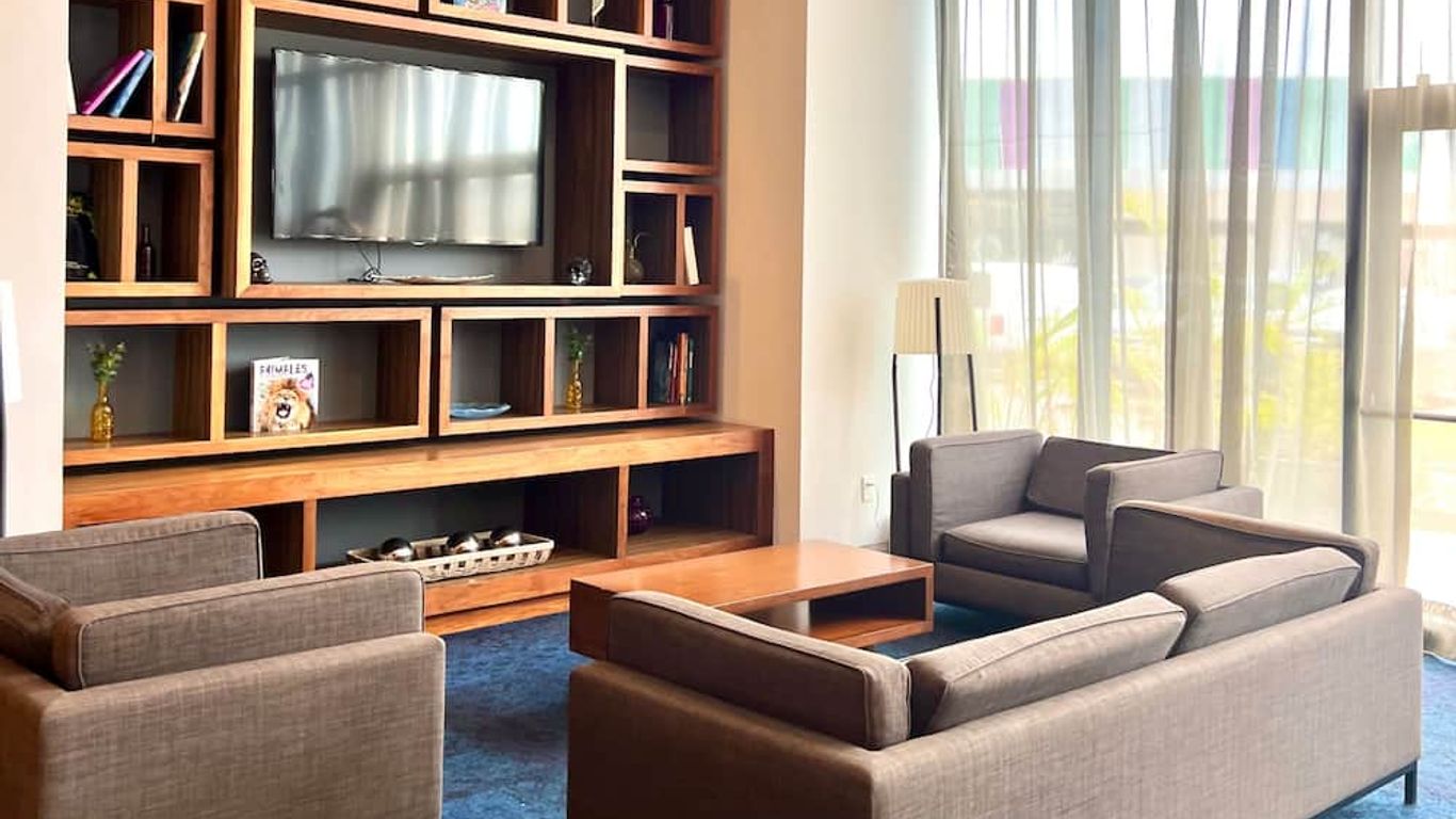 Fiesta Inn Express Cancún Cumbres