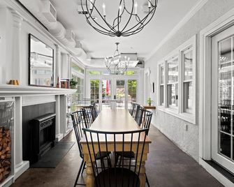 Southmoreland on the Plaza an Urban Inn - קנזס סיטי - חדר אוכל