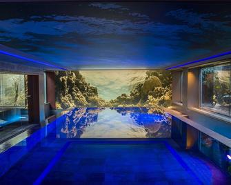 Hotel MIM Sitges - סיטגס - בריכה