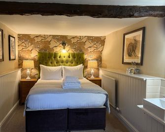 The Falkland Arms - Chipping Norton