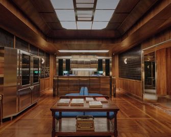 Provintia Hotel - טאינאן - דלפק קבלה