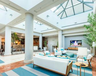 دبل تري باي هيلتون سان خوان - سان جوان - ردهة