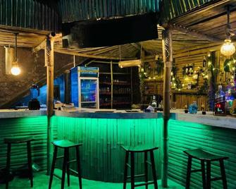 Ella Forest Bath - Ella - Bar