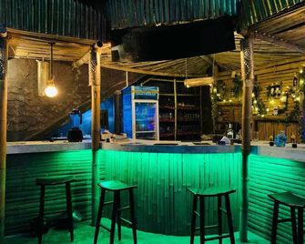 Ella Forest Bath - Ella - Bar