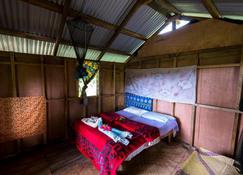 Castle Tree House - Tanna - Bedroom