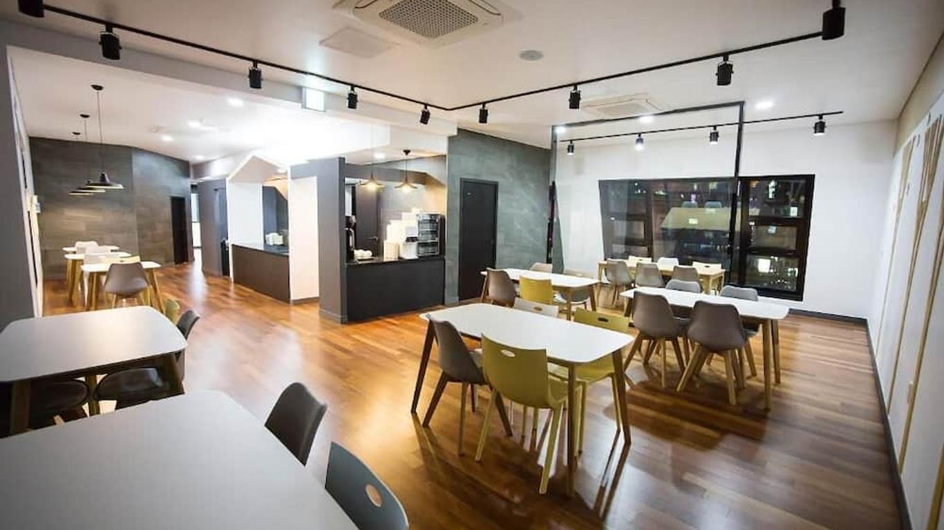 بوتيك هوتل واين