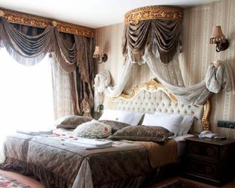Hotel Aslan Istanbul - Istanbul - Bedroom