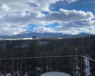 Pikes Peak Paradise Bed and Breakfast - Woodland Park - Balkón