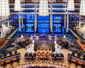 JW Marriott Desert Springs Resort & Spa - Palm Desert - Lobby